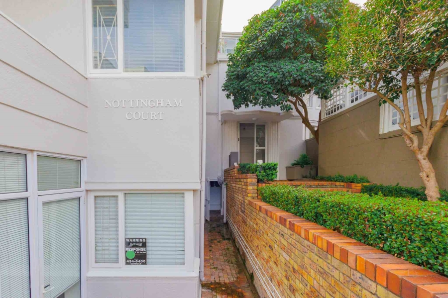 To Let 1 Bedroom Property for Rent in Bantry Bay Western Cape